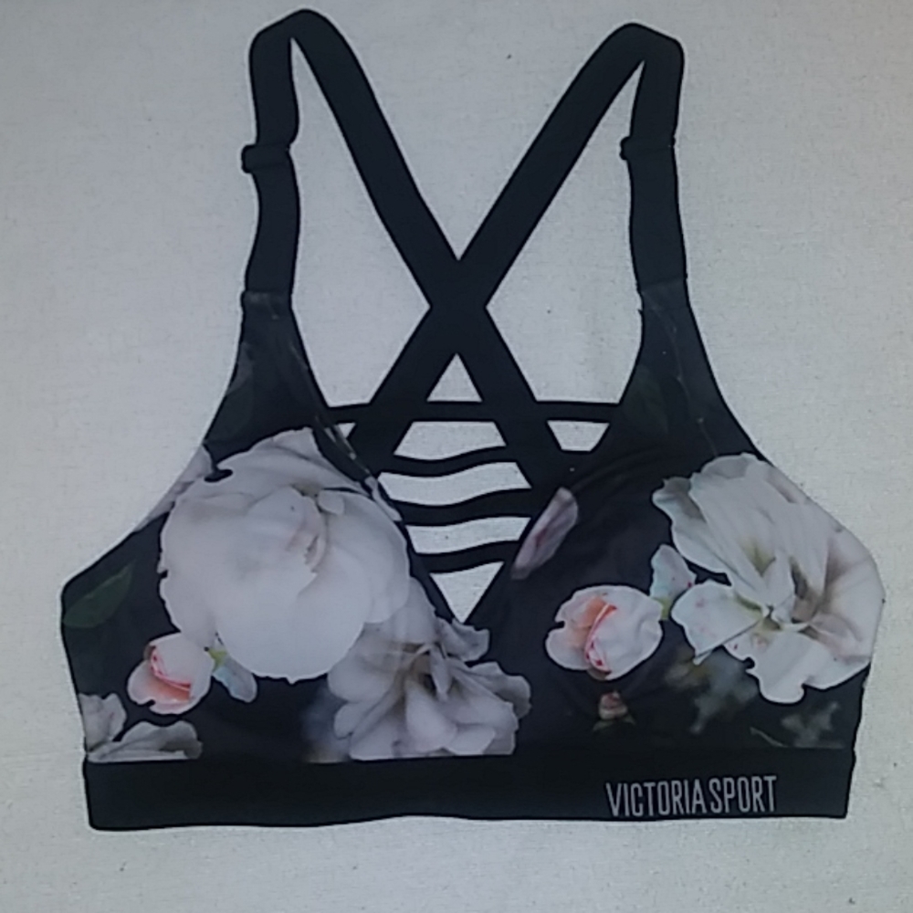 Lightly padded sports bra
